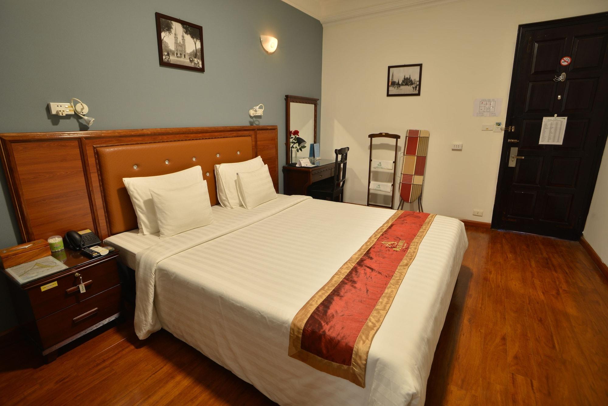 A25 Hotel - 96 Hai Ba Trung Ханой Екстер'єр фото