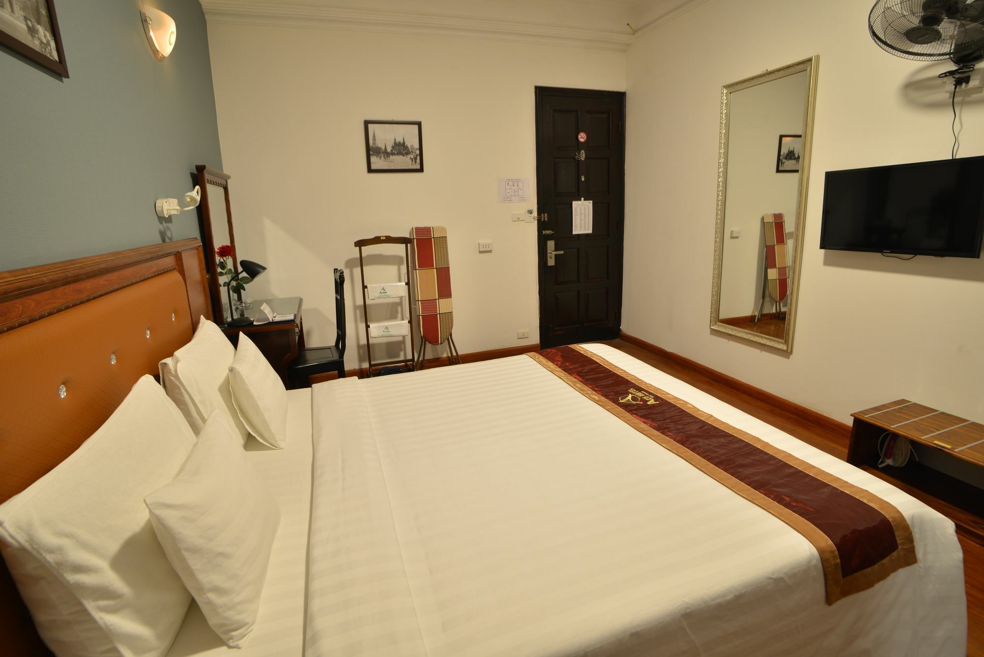 A25 Hotel - 96 Hai Ba Trung Ханой Екстер'єр фото